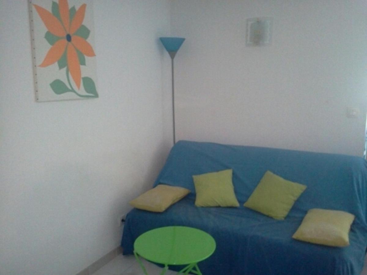 Appartement F1 Calvi A 150 Metres De La Plage Buitenkant foto